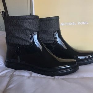 New With Box Michael Kors Boots